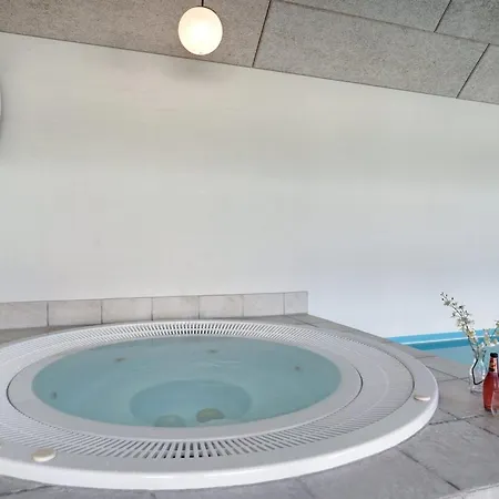 Riki - 150m From The Sea By Interhome
