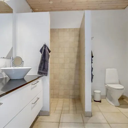 Riki - 150m From The Sea By Interhome Feriehus *