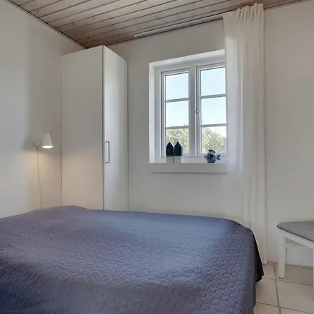 Feriehus Riki - 150m From The Sea By Interhome