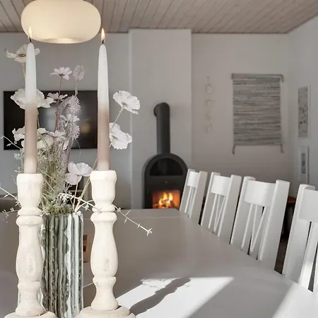 Feriehus Riki - 150m From The Sea By Interhome